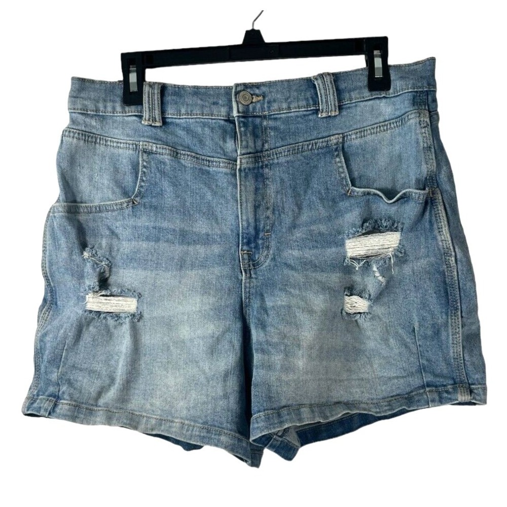 Jordache Vintage Women's Jean Denim Shorts Distressed‎ Size 32 5" Inseam